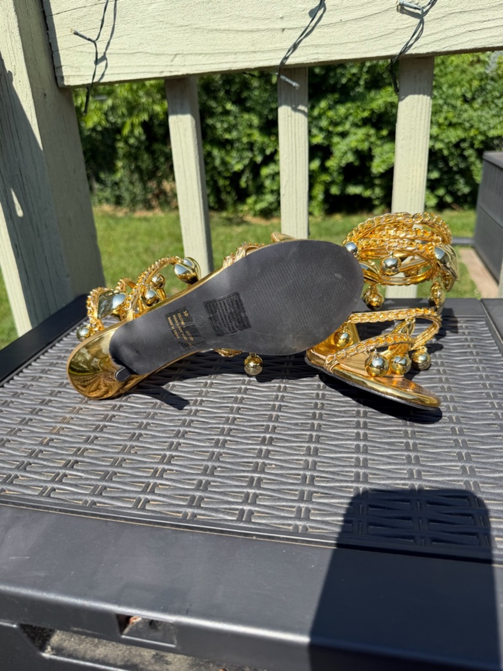 NWB fashion nova metallic gold heart ankle wrap heels size 10 - Picture 7 of 7